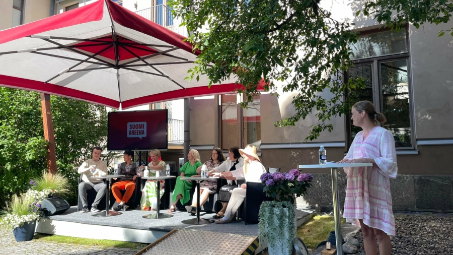 SuomiAreena panelistit